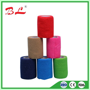 Non-woven self-adhesive bandage 03