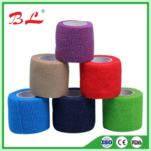 Non-woven self-adhesive bandage 05